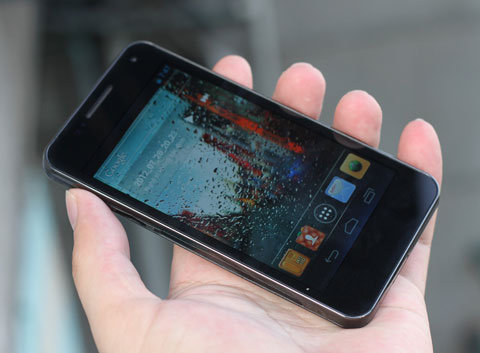 gionee-infinity-super-amodel-hai-sim-14-