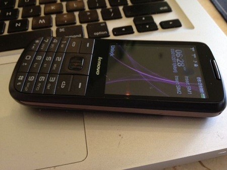 Lenovo A335 thanh manh với nhiều kết nối