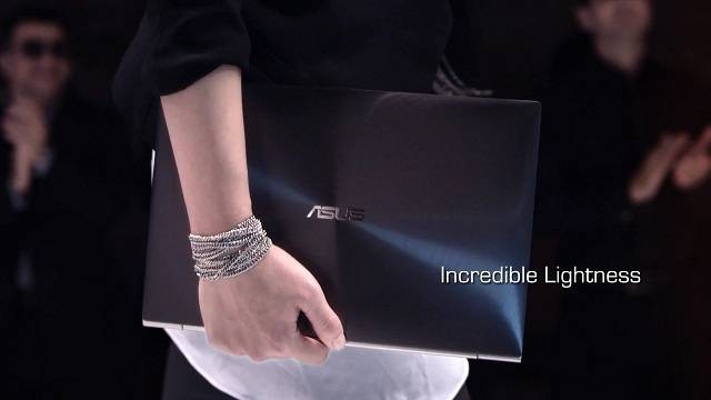 Asus UX32VD là một chiếc  máy tính xách tay cực kỳ ổn định khi di chuyển