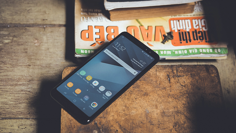 Trên tay Galaxy A8 2018 Trên tay Galaxy A8 2018