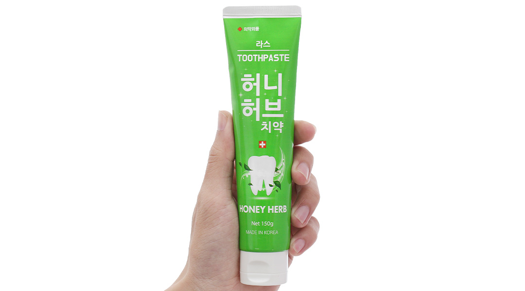 Kem đánh răng Lath Honey Herb giúp răng chắc khỏe, hơi thở thơm mát
