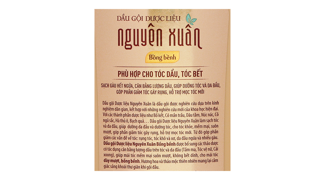 Dầu gội dược liệu Nguyên Xuân bồng bềnh hương hoa