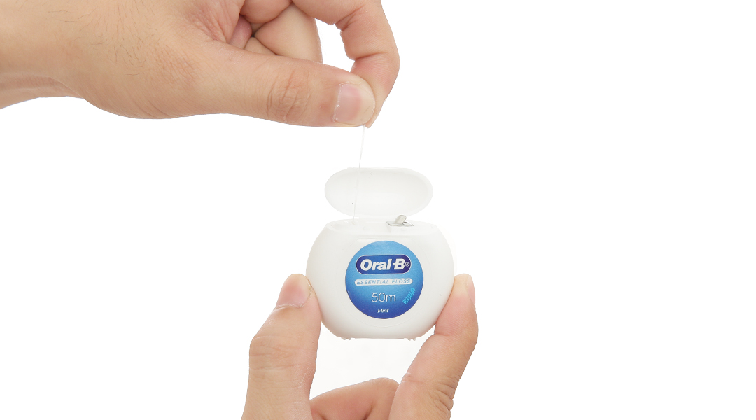 Chỉ nha khoa Oral-B Essential Floss