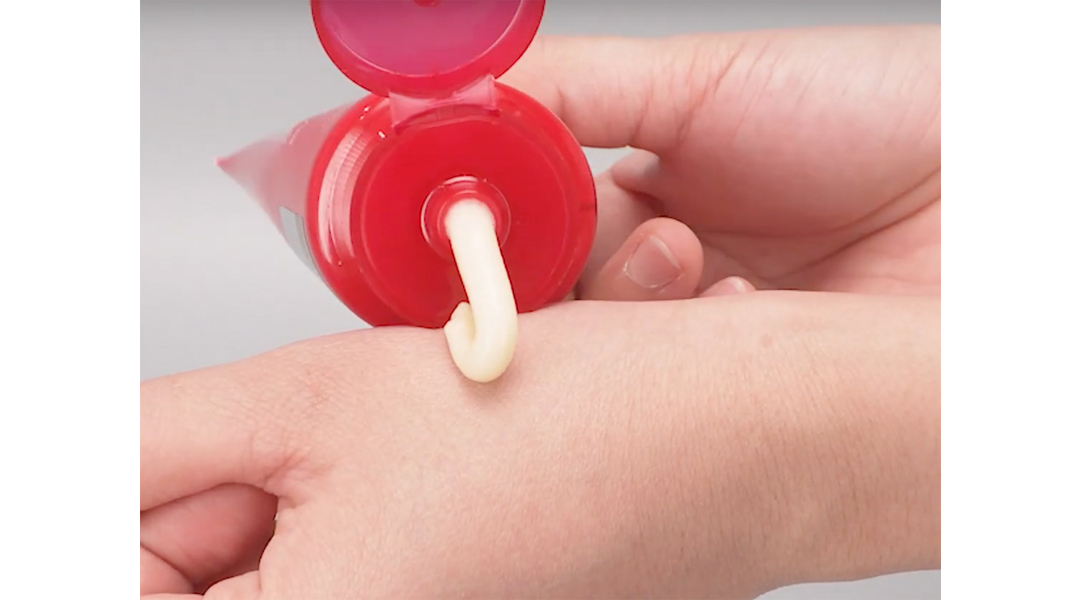 Kem rửa mặt Hada Labo Pro Anti Aging cải thiện da lão hóa