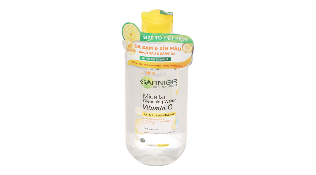 Nước tẩy trang Garnier Vitamin C giúp làm sạch, sáng da