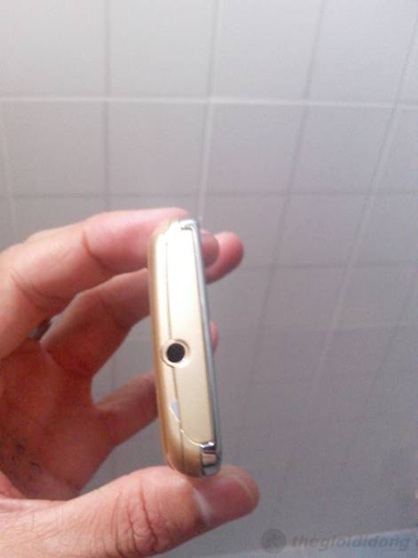 Hình ảnh về Jack tai nghe chuẩn 3.5mm trên Mobistar @66