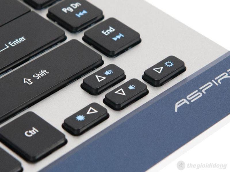 Acer Aspire 4830 - bàn phím chiclet