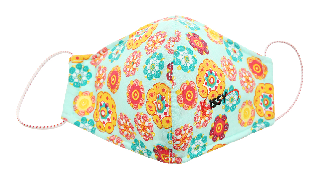 Khẩu trang vải Kissy 3 lớp có họa tiết size M