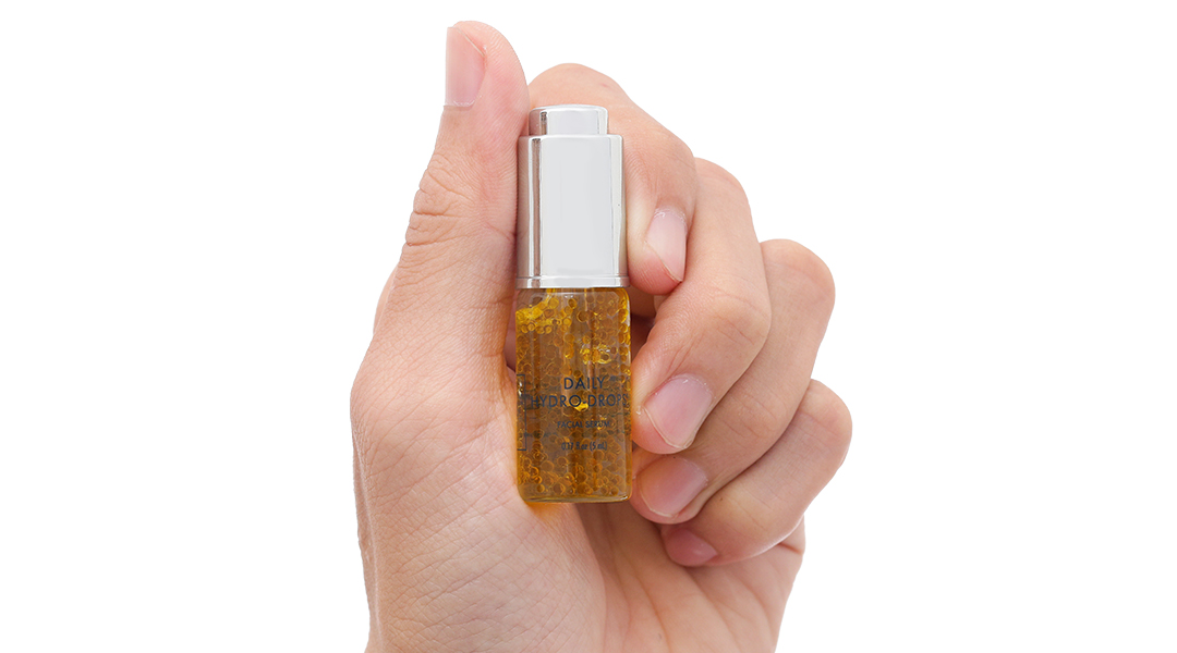 Serum Obagi Daily Hydro-Drops giúp dưỡng ẩm phục hồi da