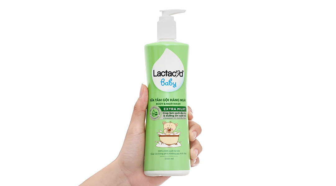 Sữa tắm gội Lactacyd Baby Extra Milky bảo vệ da và tóc cho bé