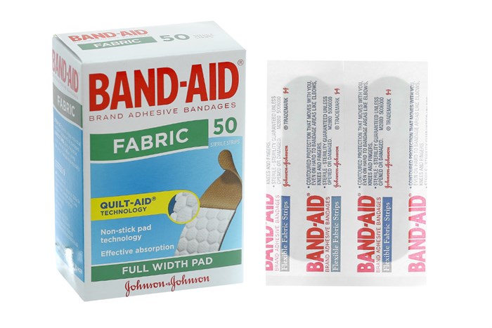 Băng cá nhân Band Aid 50 miếng