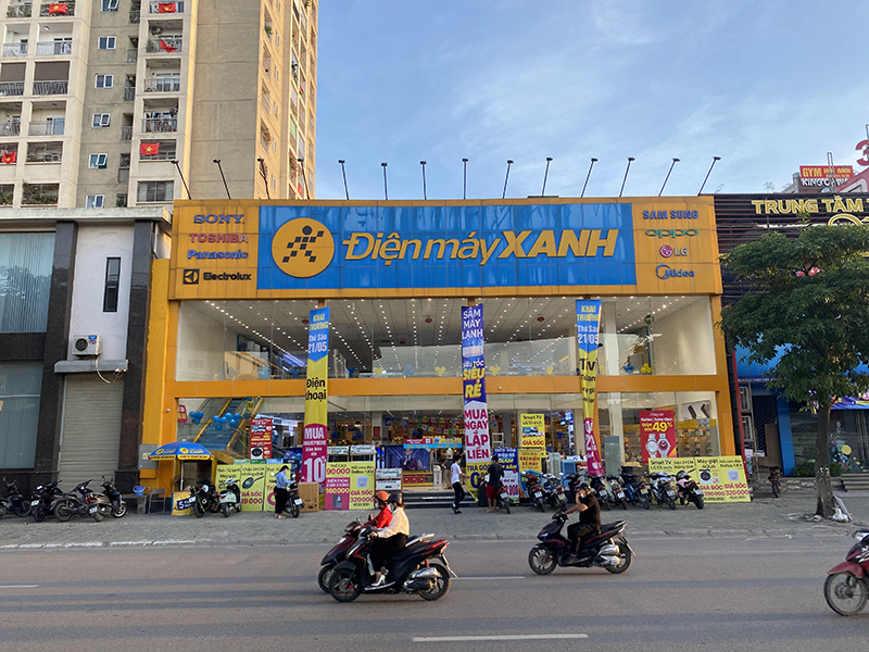 Siêu thị điện máy xanh tại Điện máy Xanh Số 37 Đường Cầu Diễn, Phường Xuân Phương, Thành phố Hà Nội, Việt Nam