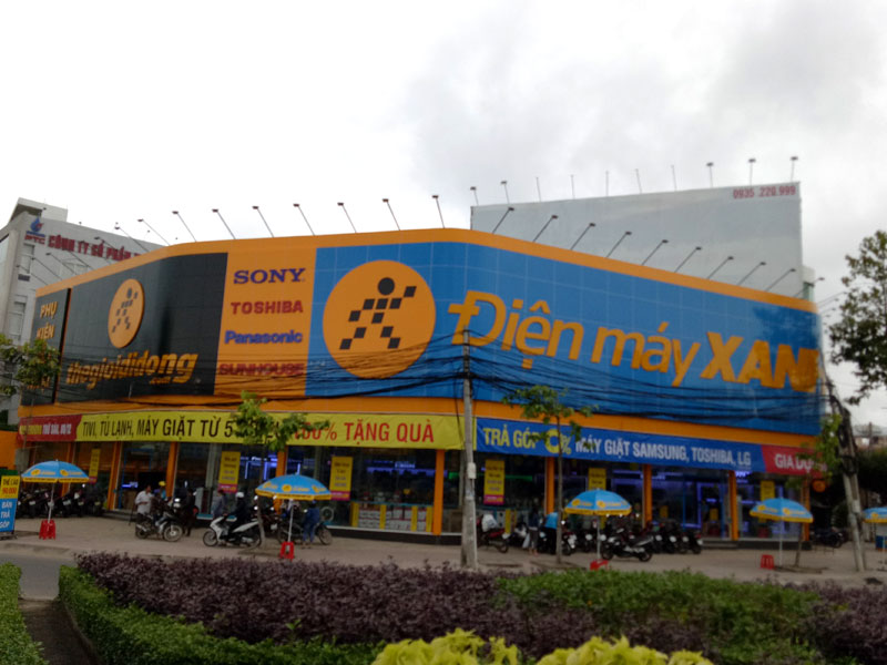 Siêu thị điện máy xanh tại Điện máy Xanh 550 Phạm Thái Bường, khóm 5, Phường Phước Hậu, Tỉnh Vĩnh Long, Việt Nam