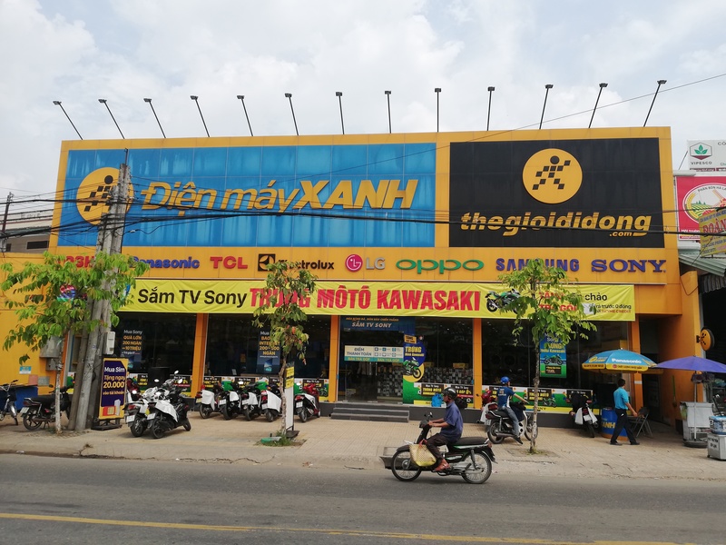 Siêu thị điện máy xanh tại Điện máy Xanh Số 268-268A Quốc lộ 60, KP.02, Xã Mỏ Cày, Tỉnh Vĩnh Long, Việt Nam