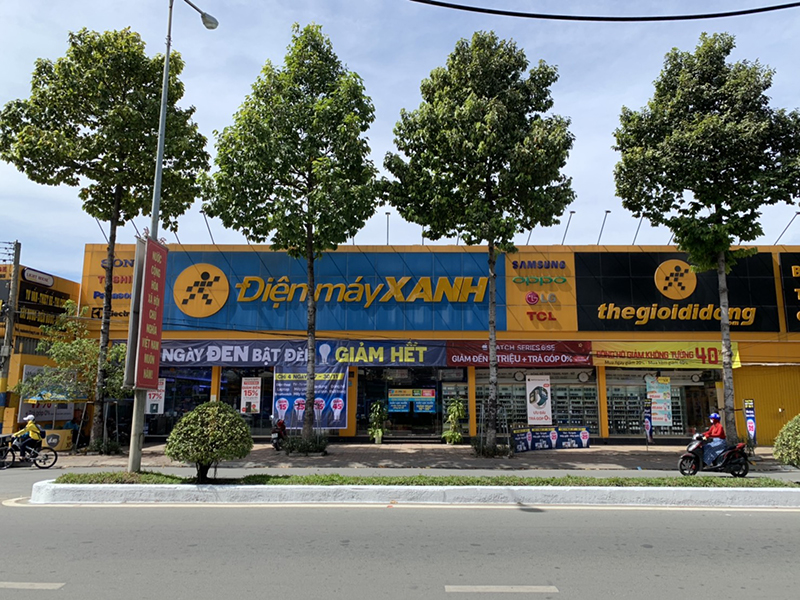 Siêu thị điện máy xanh tại Điện máy Xanh Số 193 Huỳnh Văn Lũy, Phường Phú Lợi, Thành phố Hồ Chí Minh, Việt Nam