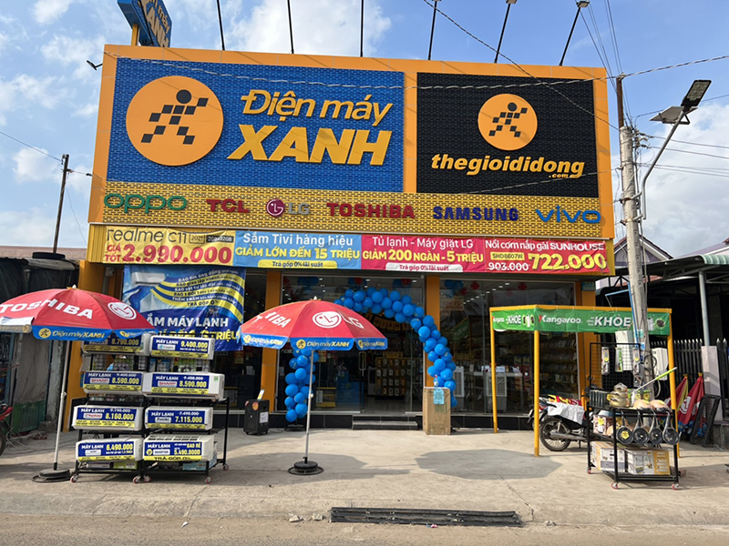 Siêu thị điện máy xanh tại Điện máy Xanh Thửa đất số 373, tờ bản đồ số 11, Đường DT 883B, ấp Thừa Trung, Xã Thới Thuận, Tỉnh Vĩnh Long, Việt Nam