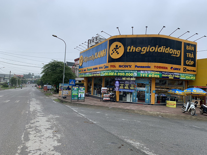 Siêu thị điện máy xanh tại Điện máy Xanh Đội 10, Xã Tân Sơn, Tỉnh Phú Thọ, Việt Nam