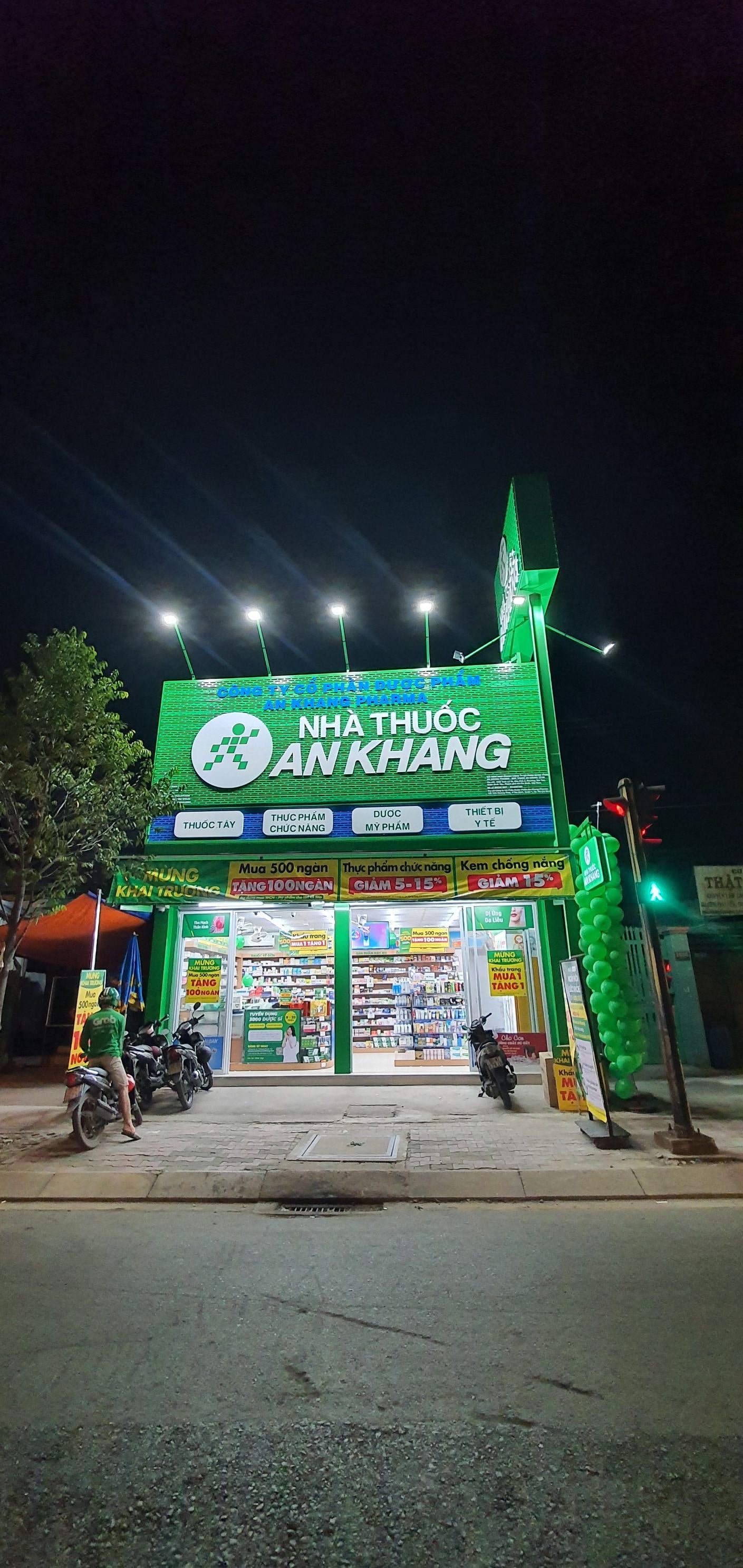 Nhà thuốc An Khang tại 1636 Tỉnh Lộ 10, Khu phố 2, Phường Bình Tân, Thành phố Hồ Chí Minh, Việt Nam