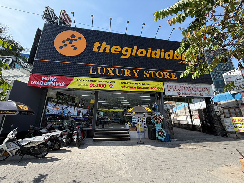 Siêu thị điện máy xanh tại Thế giới di động 198 Trần Não, Ấp Bình Khánh 2, Phường An Khánh, Thành phố Hồ Chí Minh, Việt Nam