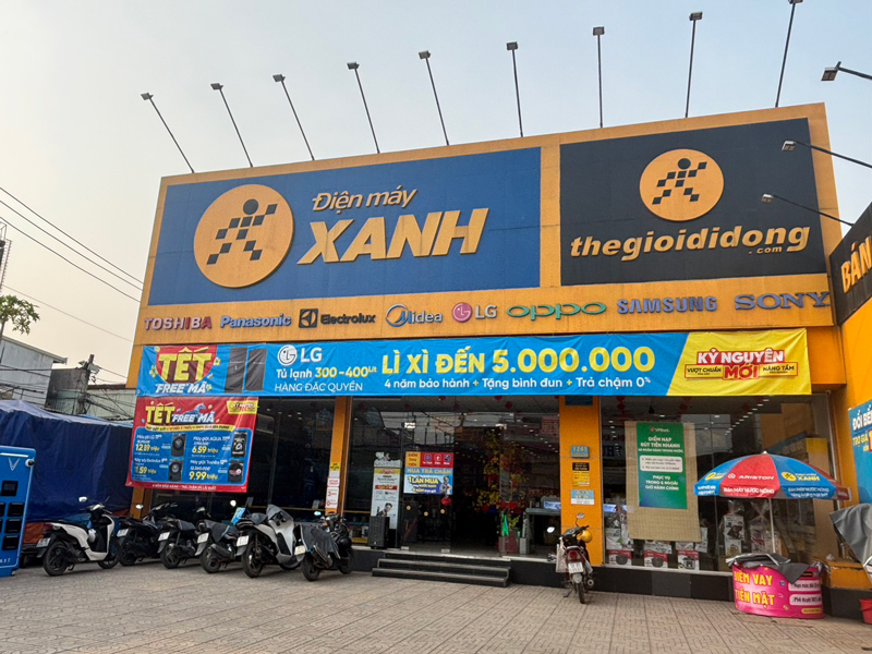 Siêu thị điện máy xanh tại Điện máy Xanh 1241 Nguyễn Duy Trinh, ấp Phước Lai, Phường Long Trường, Thành phố Hồ Chí Minh, Việt Nam